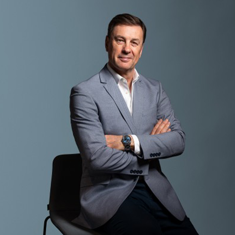 Photo of Guy Holden