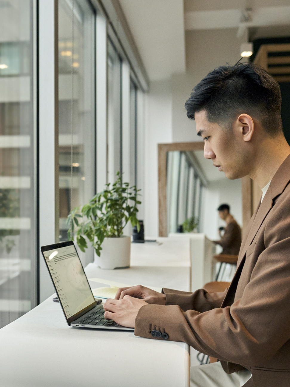 2024-asia-pacific-office-occupier-sentiment-survey_972x1296
