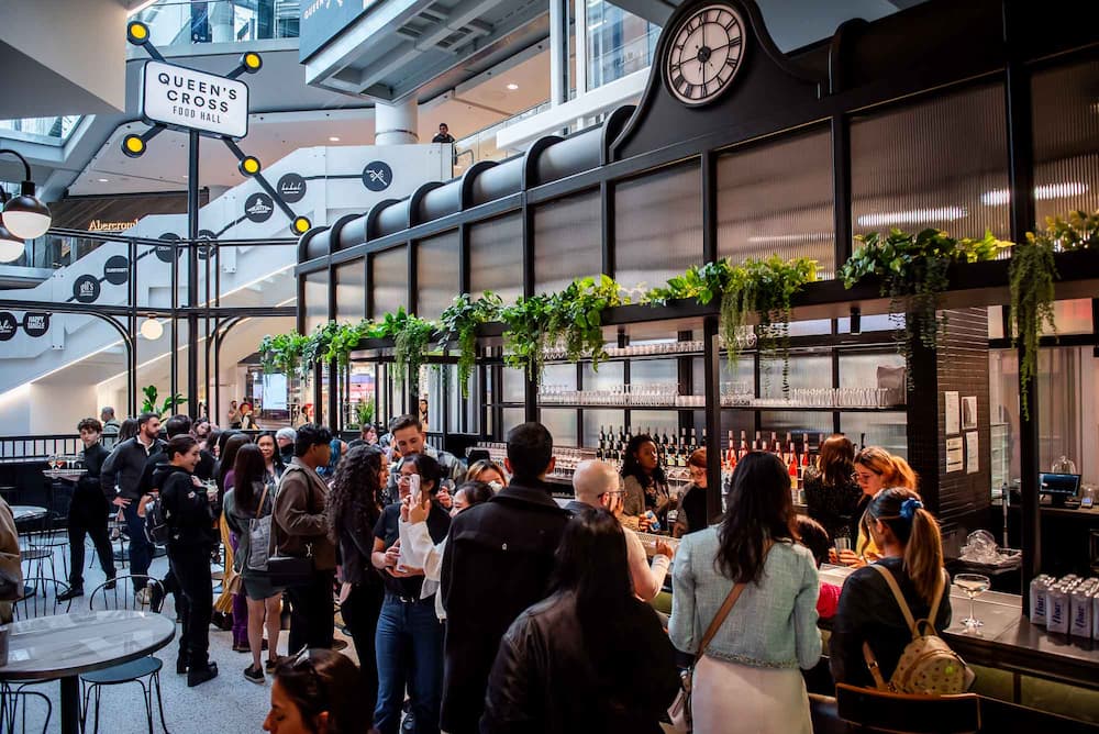 Queen’s Cross Food Hall – Photo: Oliver & Bonacini