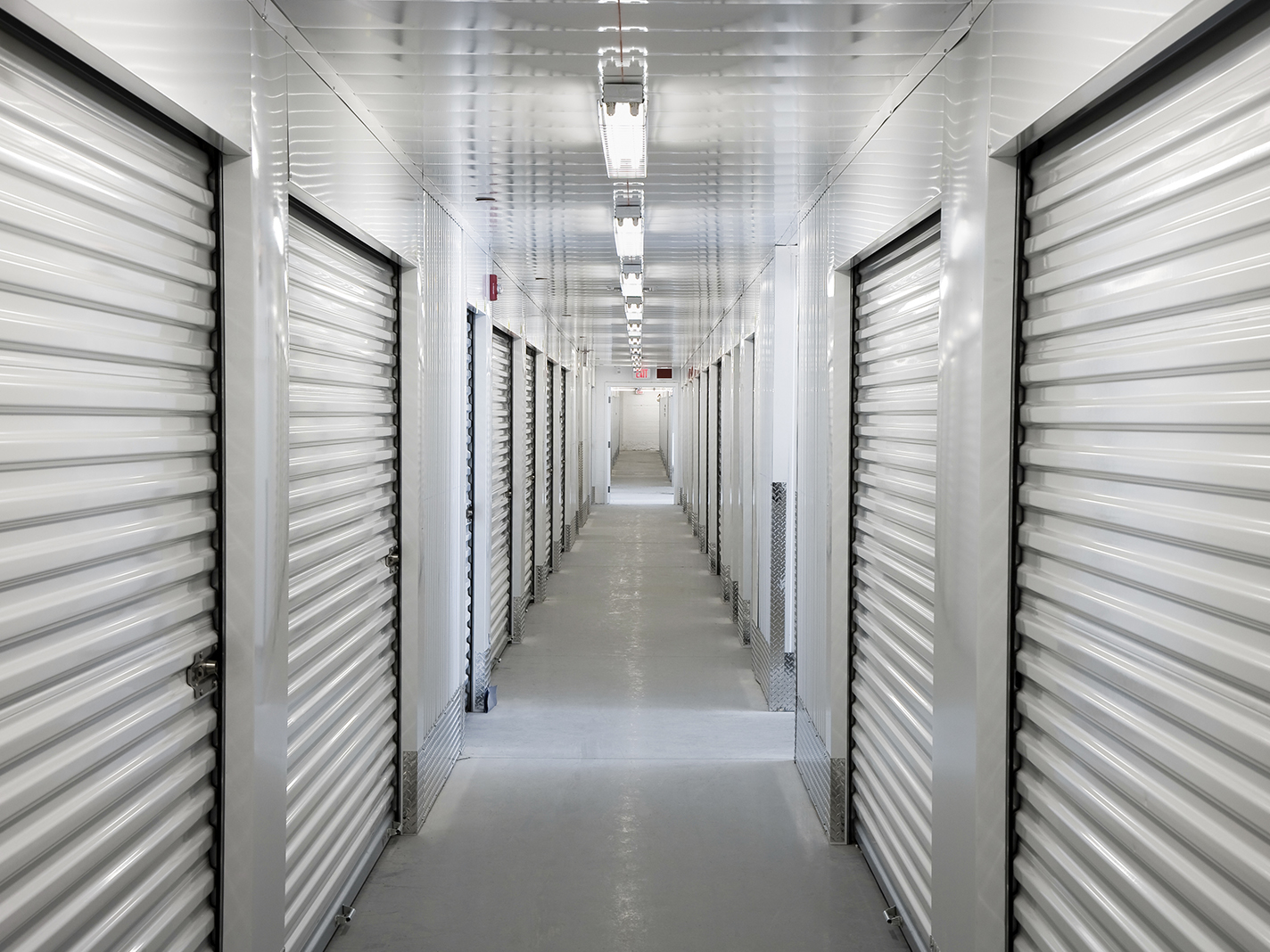 SelfStorage-FeaturedContent-Breaker-1424x1068