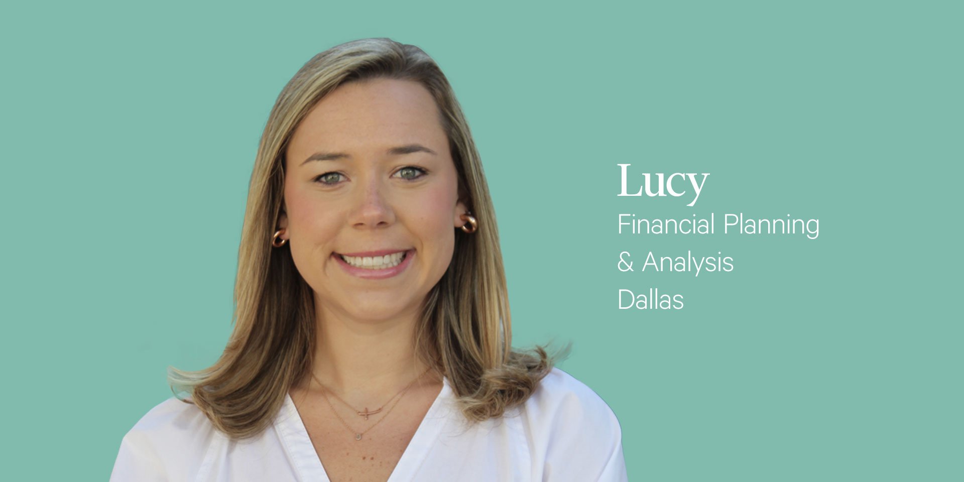 Lucy headshot