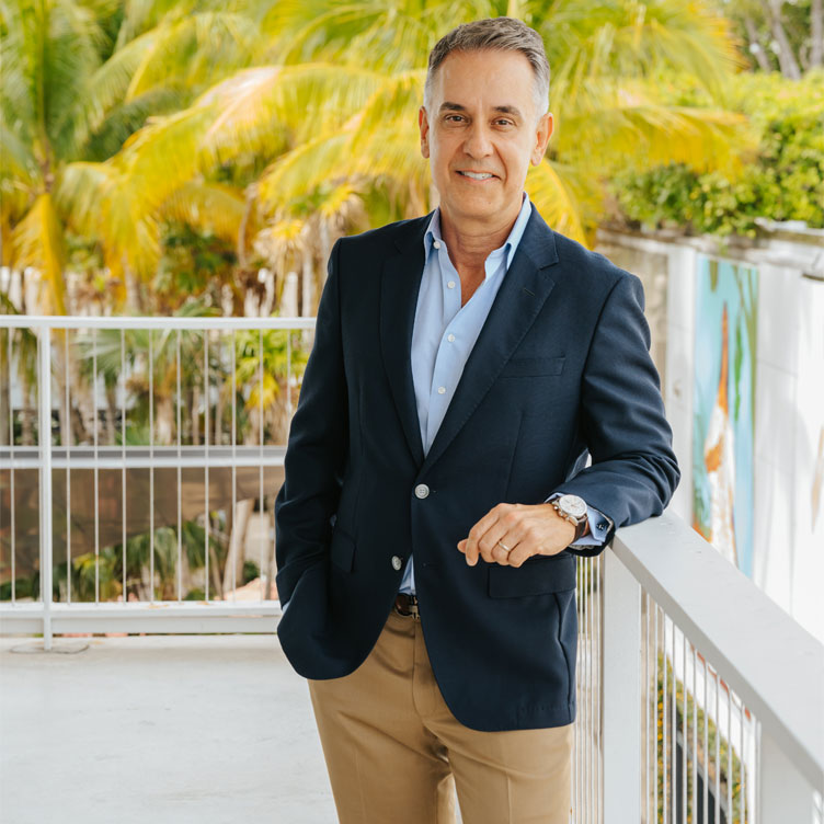Photo of Alex Cesar
