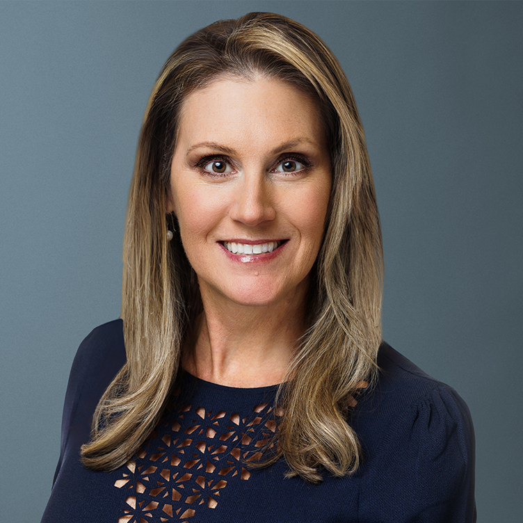 Photo of Carole Hunter