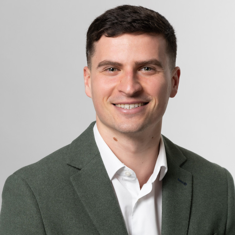 Photo of Daniel Jones