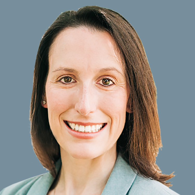 Photo of Lindsay Dyer