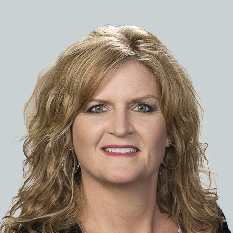Photo of Lisa Smith