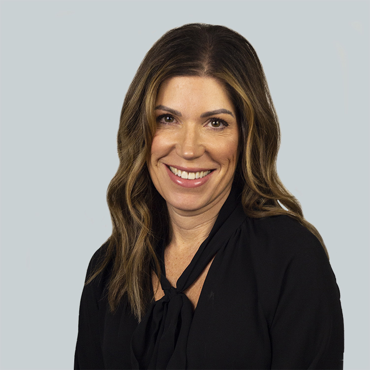 Photo of Nora Paris