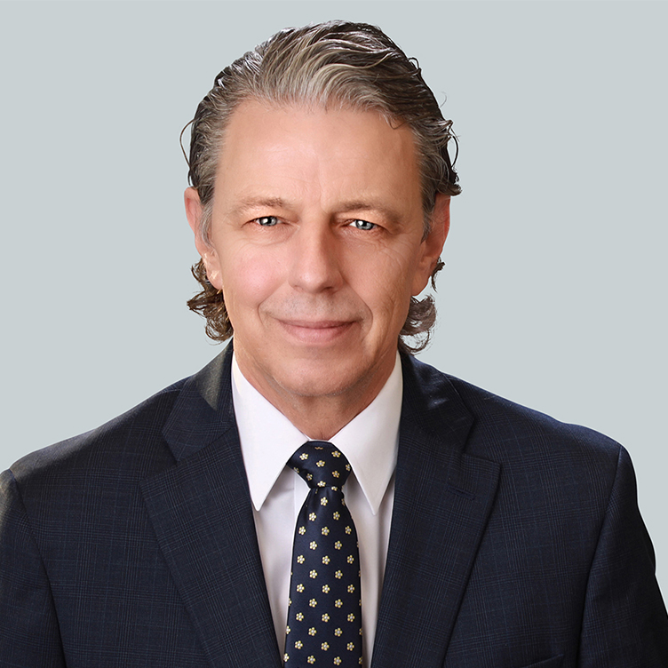 Photo of Paul Van Devender