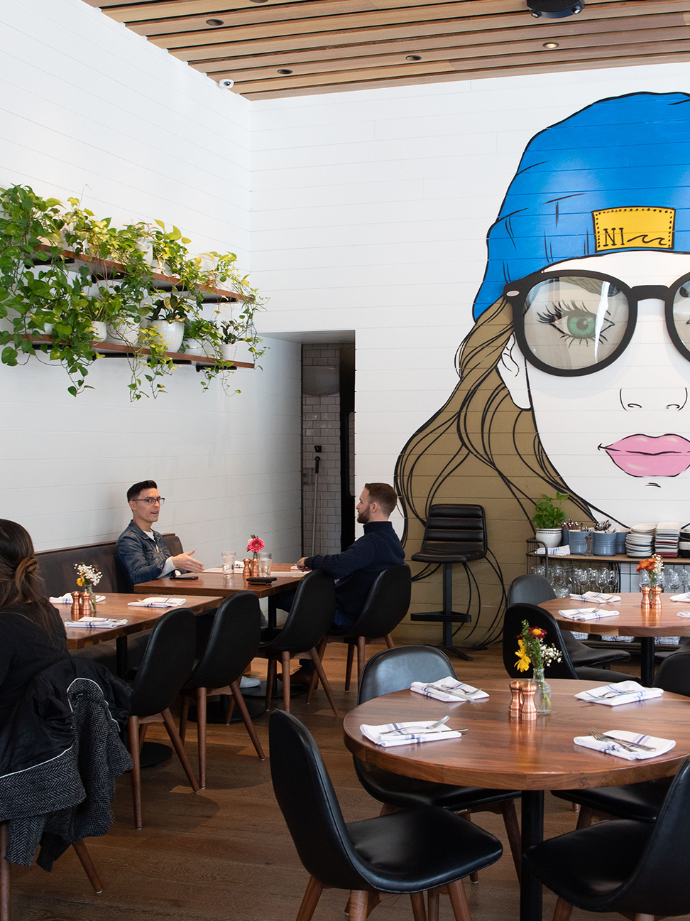 food-beverage-tomorrow-a-hands-on-approach-Hero