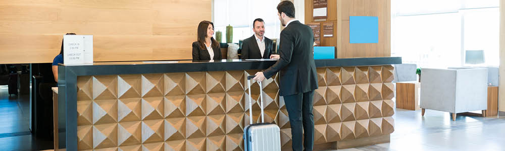 hotel-loyalty-programs-betting-Imagery 1000x300-3