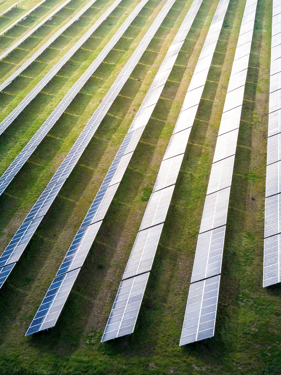DataCenters_Sust_972x1296