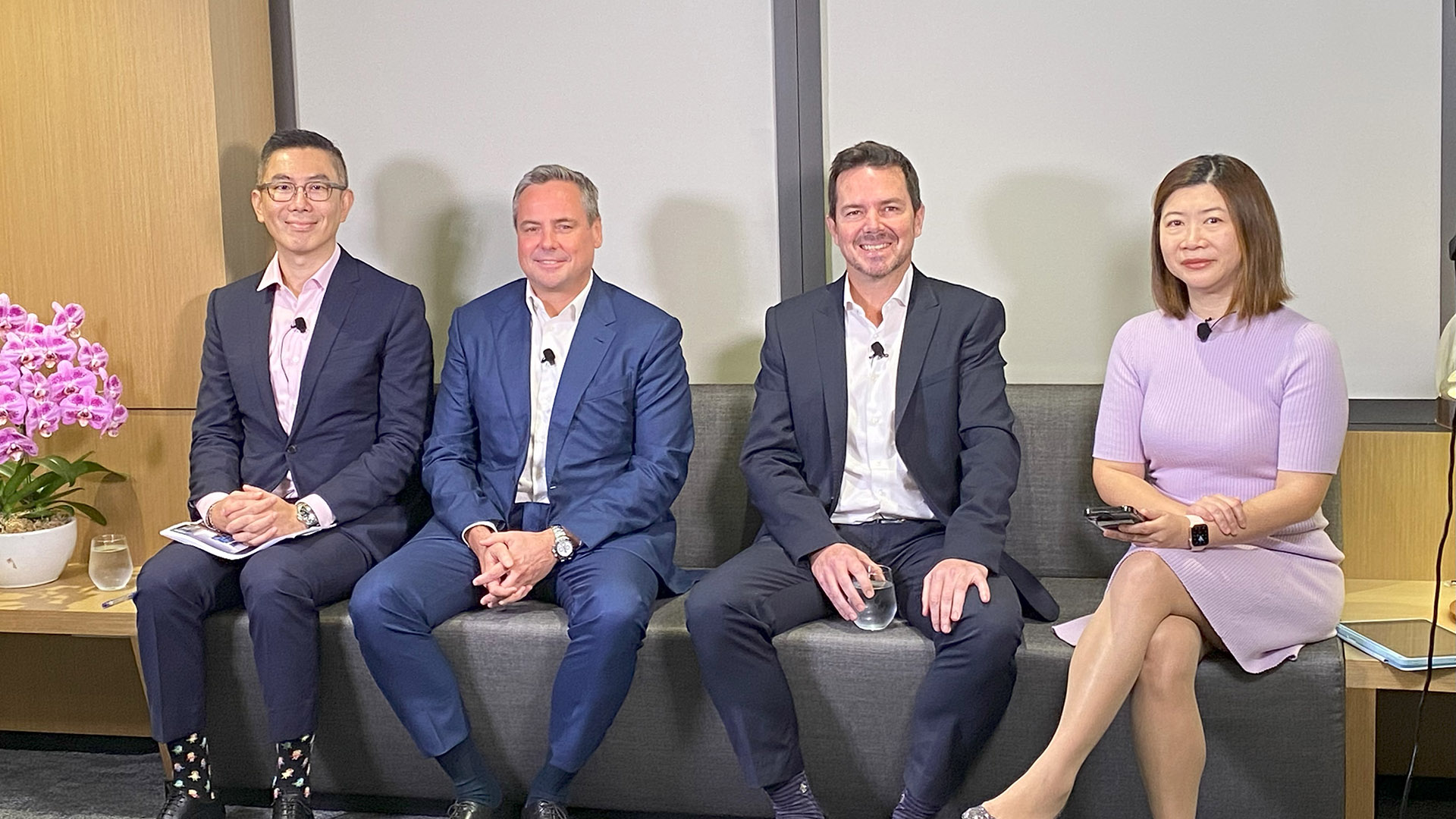 asia-pacific-real-estate-market-outlook-2024-event-recording-group-photo