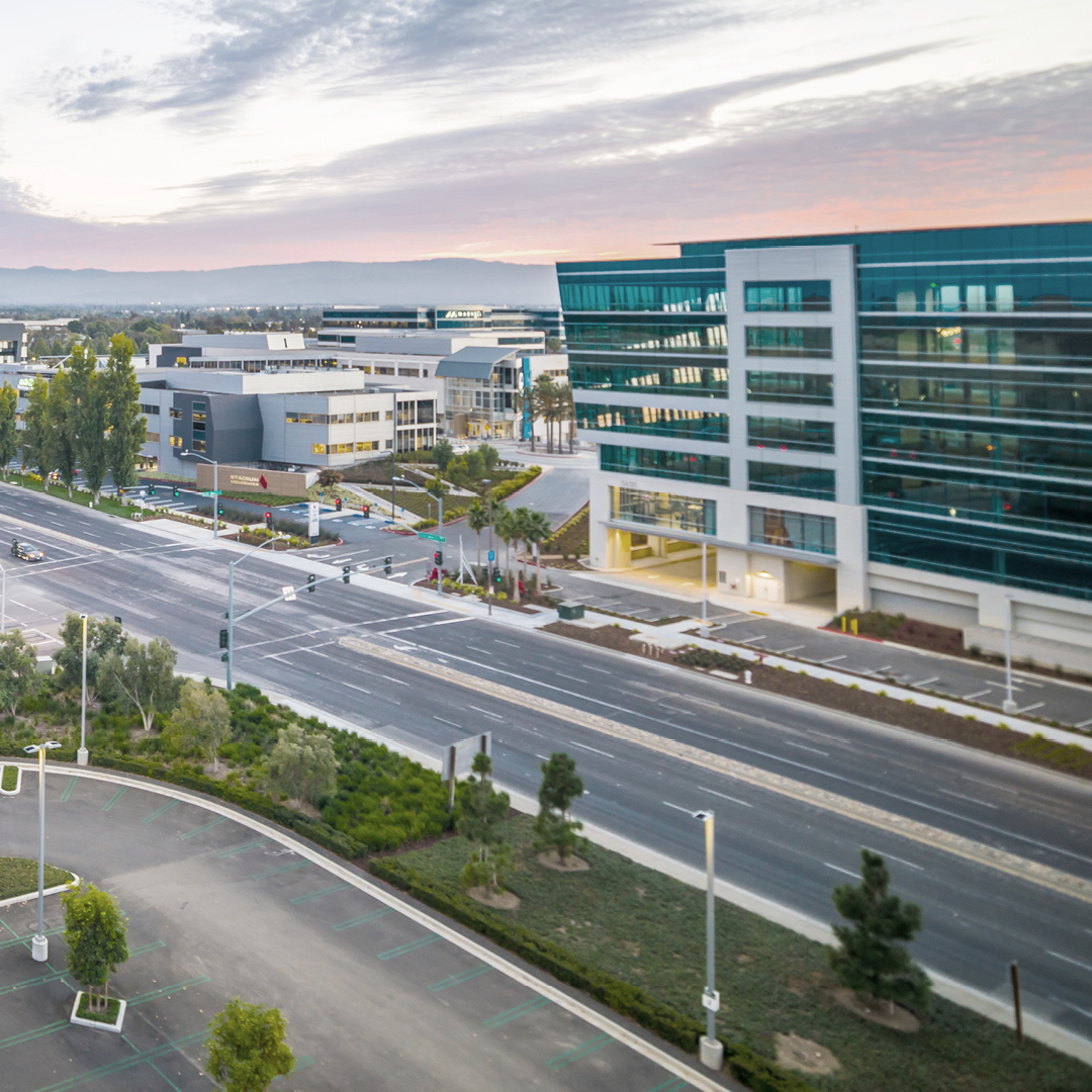north-america-data-center-trends-h1-2024-SILICON-VALLEY-hero