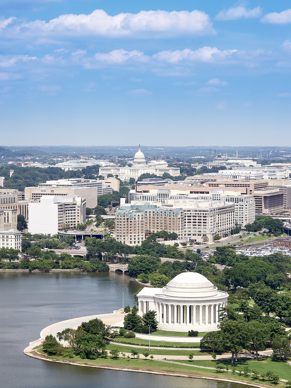 north-america-data-center-trends-h2-2022-Virginia-hero