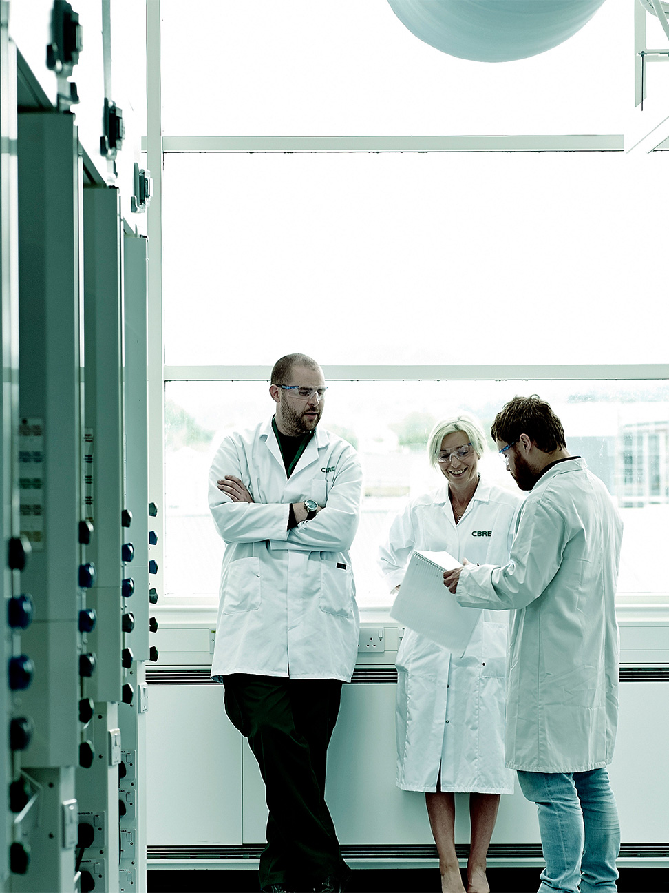 flexible-office-trends-in-life-sciences-2022-report-hero