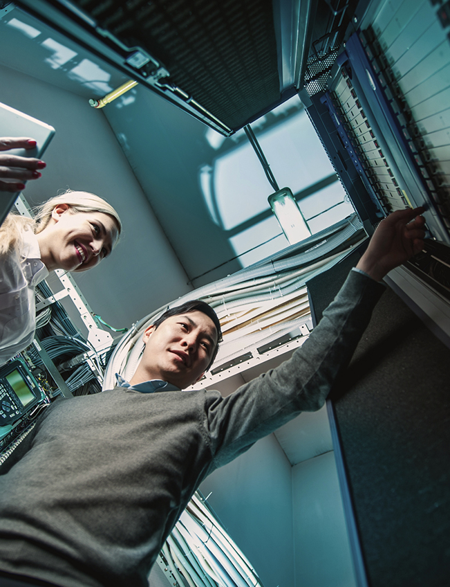 north-america-data-center-trends-h1-2022-hero