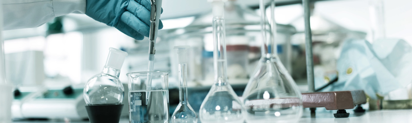 Scientist working in lab.