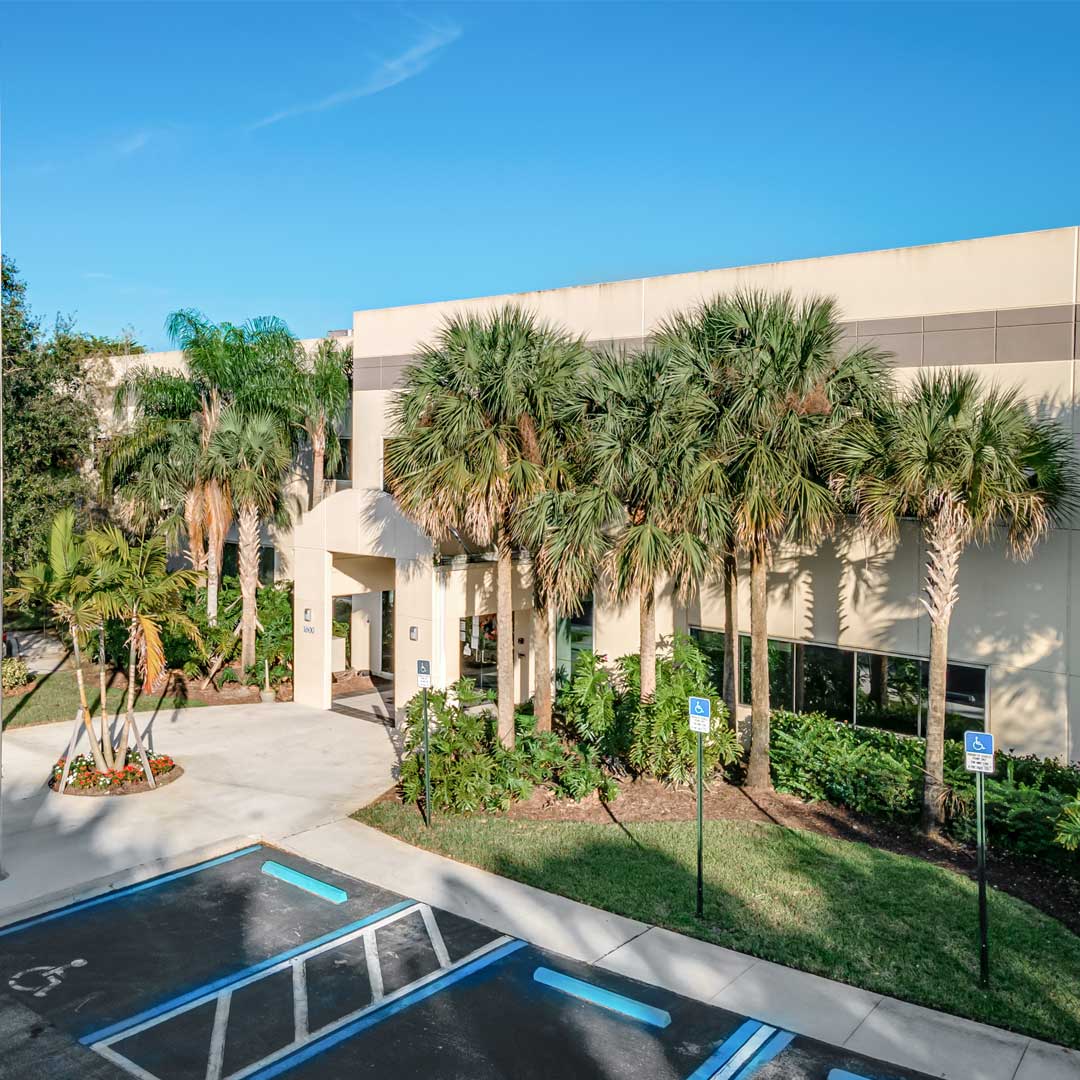 Exterior facade of an industrial warehouse in Ft. Lauderdale
