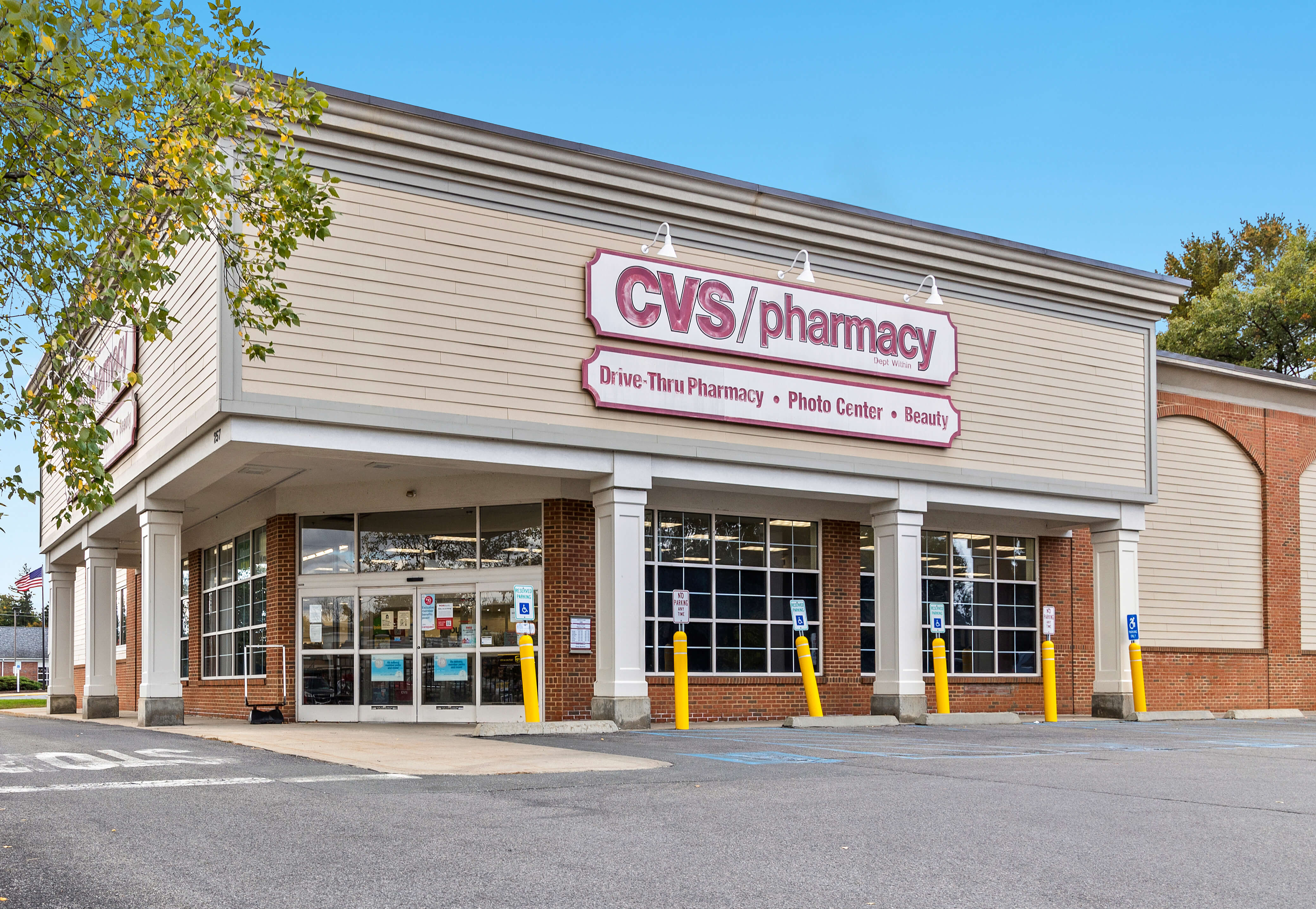 2023-cvs-pharmacy-glenville-ny