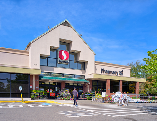 Safeway u-village - resized